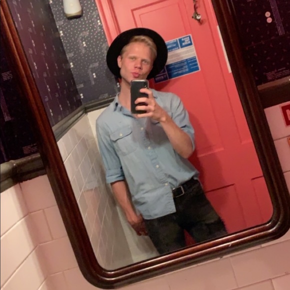 Meet your Posher, Jacob - Picture 10 of 13